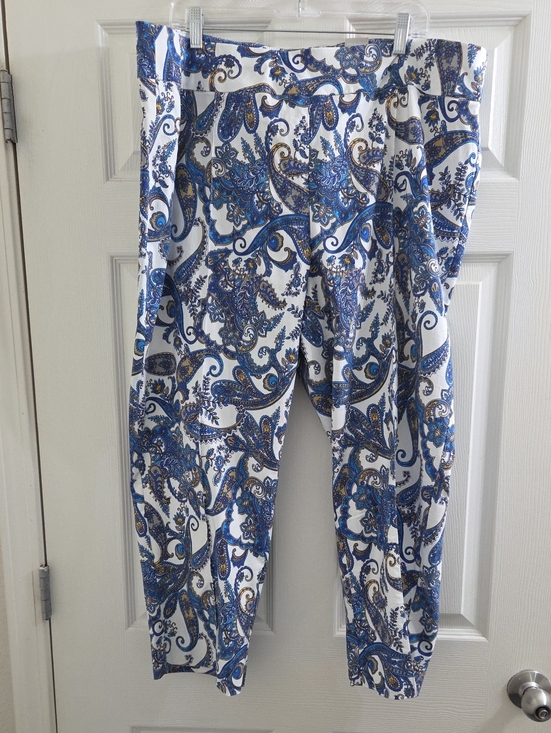 Ashley Stewart Pants - Ashley Stewart White Paisley Print Cropped Pants with Blue & Gold Accents